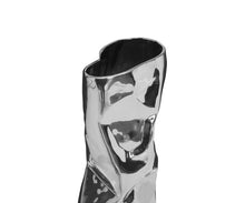 Load image into Gallery viewer, Klimat Vases
